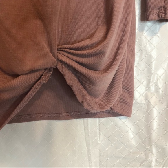 Nouvida Pink Ribbed Top  w Bottom knot Size M - Picture 3 of 8